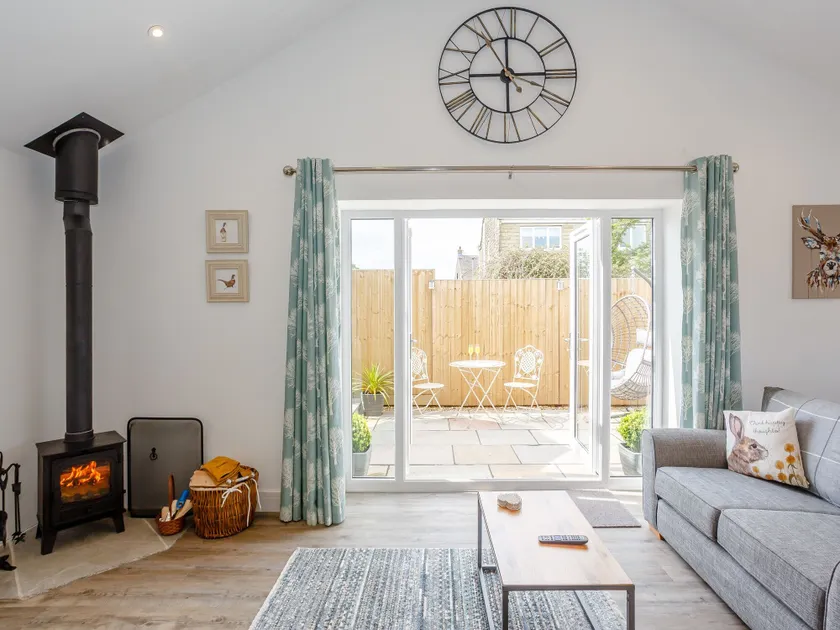 Eames Cottage - Image 1