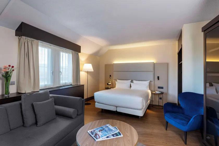 NH Geneva Airport Hotel - Image 1