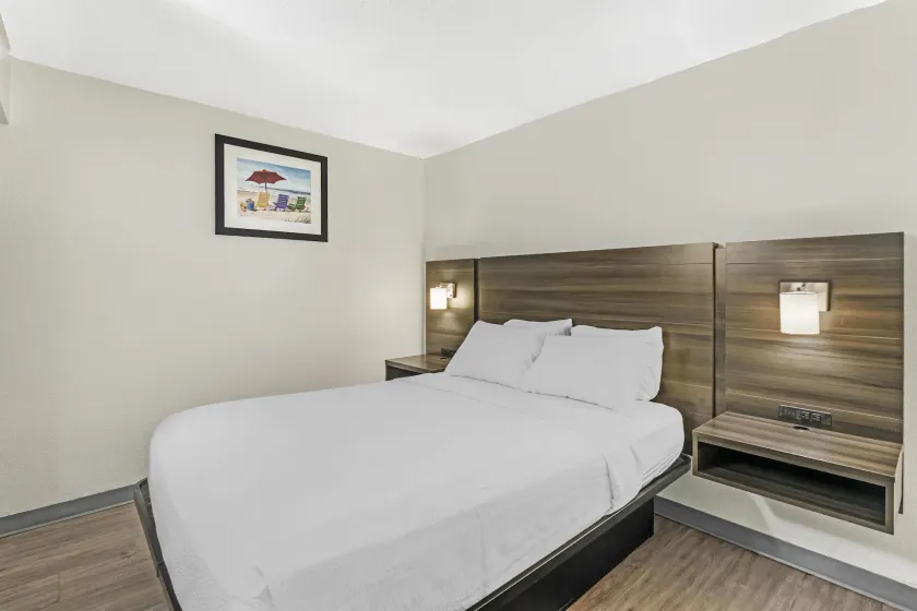 SureStay Studio by Best Western Virginia Beach Oceanfront - Image 1