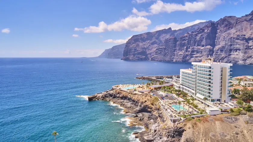 Tui Blue Los Gigantes – Solo Adultos +16 - Image 1