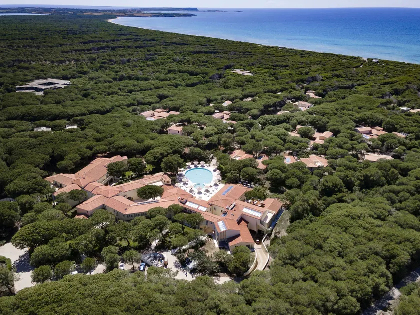Is Arenas Resort - Image 1