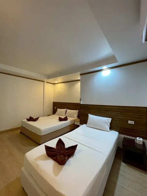 Coco's Guest House - Image 1