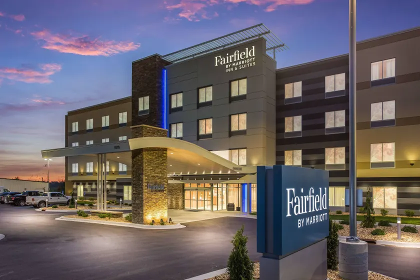 Fairfield Inn & Suites Rolla - Image 1