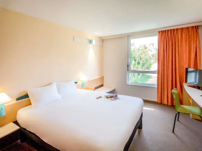 ibis Perpignan Nord Rivesaltes - Image 1