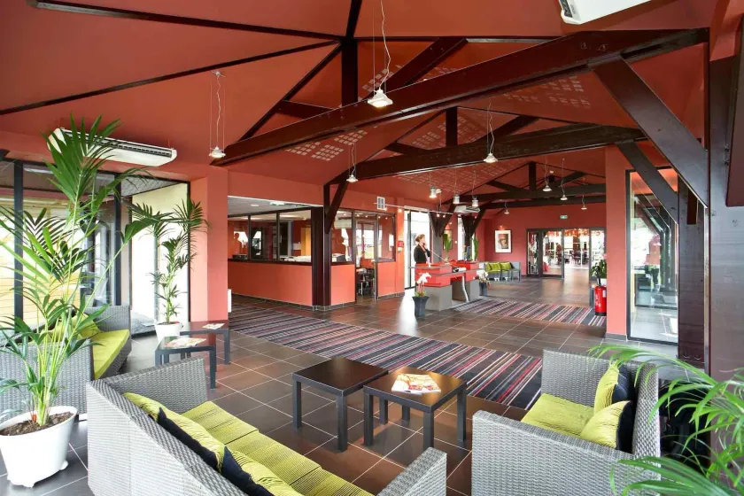 ibis Styles Segre - Image 1