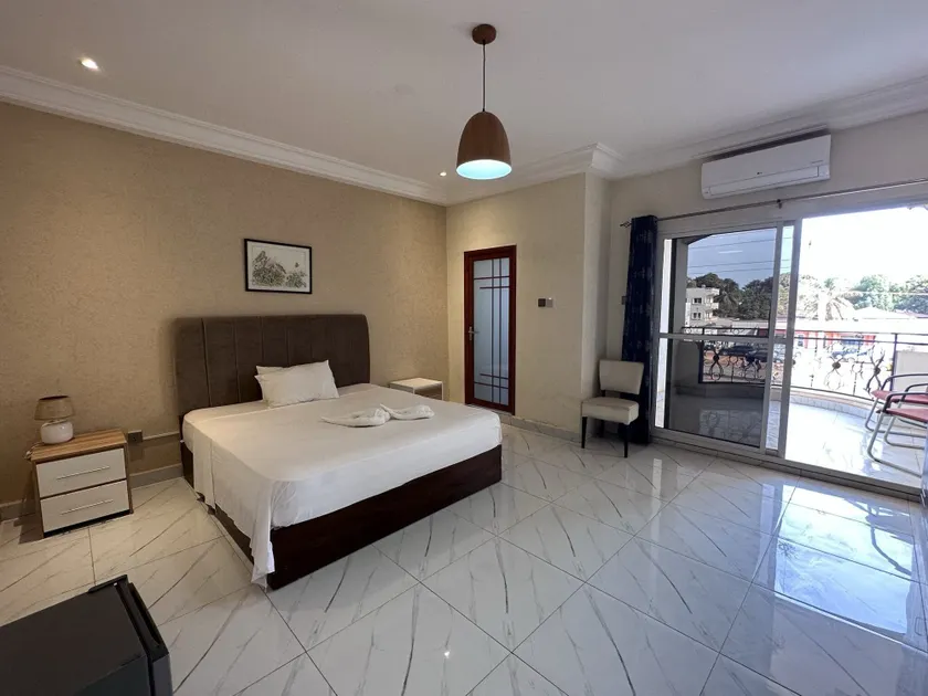 Apartments Plaza Hotel - Image 1