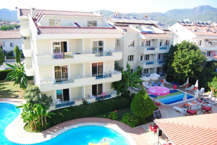 Verona Apart Hotel - Image 1