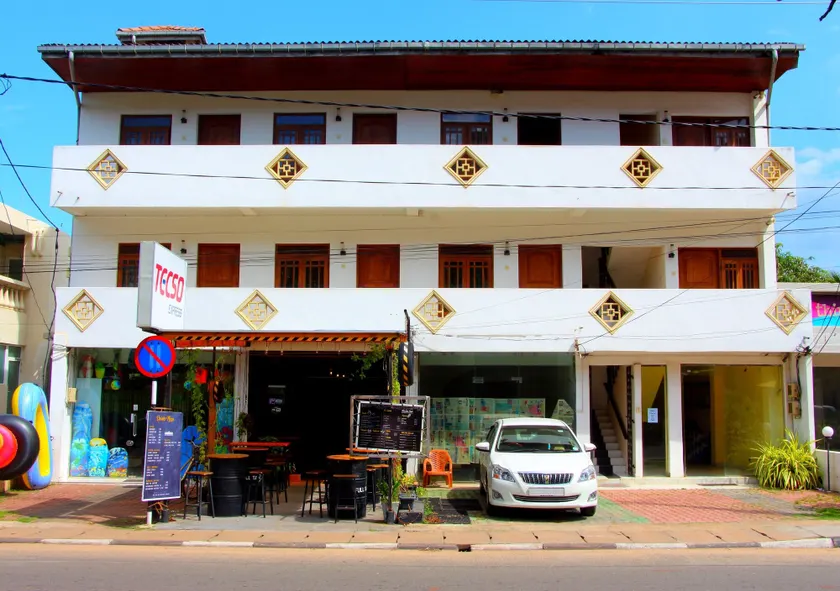 Holiday Guest Inn - Image 1