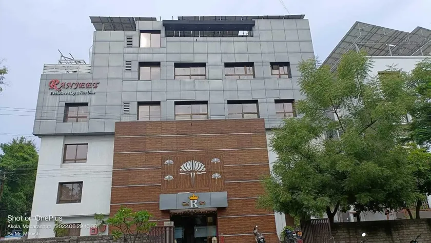 Hotel Ranjeet Akola - Image 1