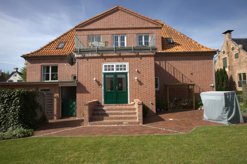 "Unnen" in der Alten Schule Greetsiel - Image 1