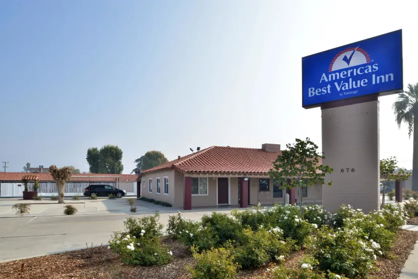 Americas Best Value Inn - Porterville - Image 1