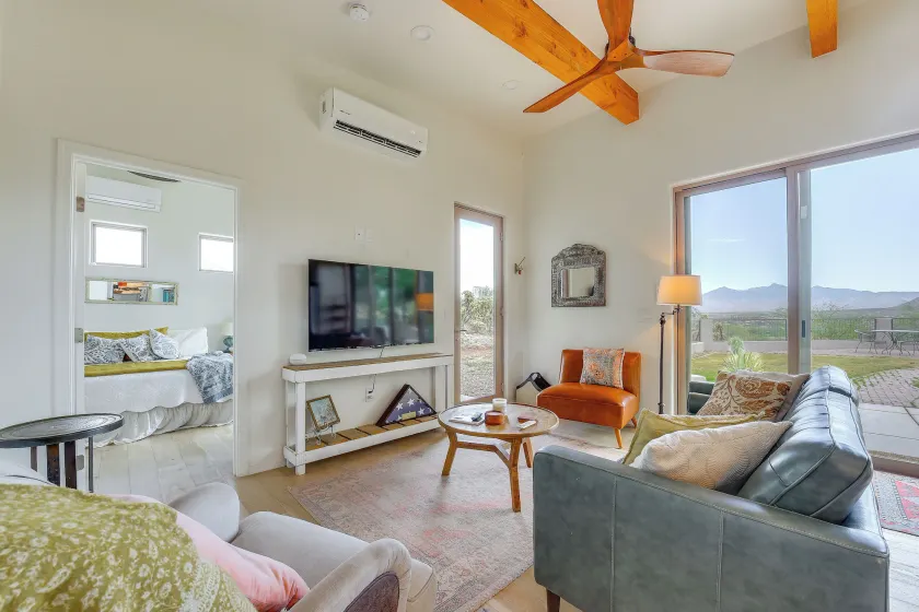 Private Pool & Mtn Views! Family Gem in Tumacacori - Image 1