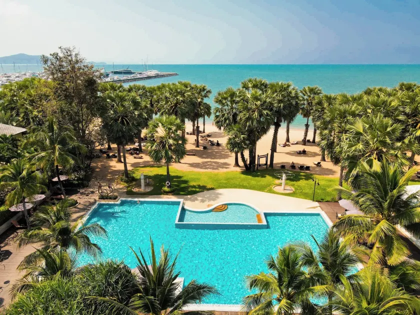 Ravindra Beach Resort & Spa - Image 1