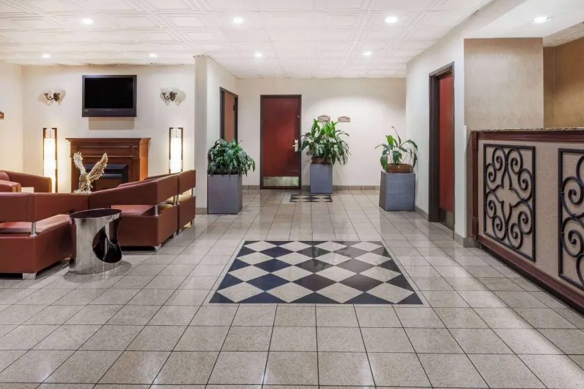 Baymont by Wyndham Columbia Fort Jackson - Image 1