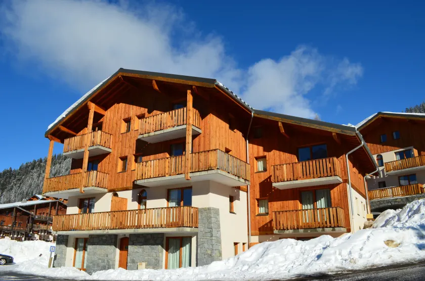 Vacancéole - Résidence Les Chalets de la Ramoure - Image 1