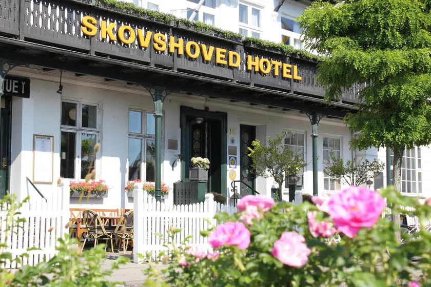 Skovshoved Hotel - Image 1