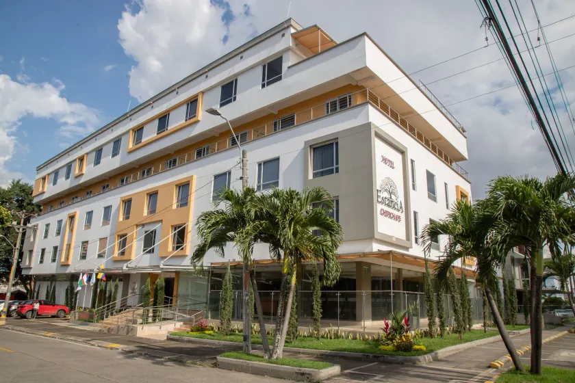 Hotel Estancia Chipichape Cali - Image 1
