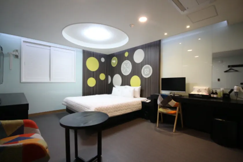 Nampo MGM Hotel - Image 1