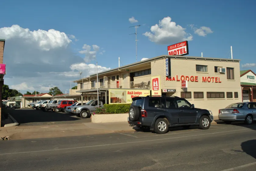 A&A Lodge Motel - Image 1