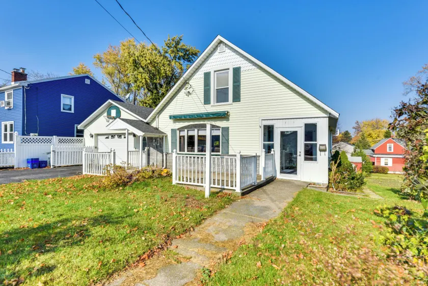 Cozy Lewiston Home < 10 Mi to Niagara Falls! - Image 1