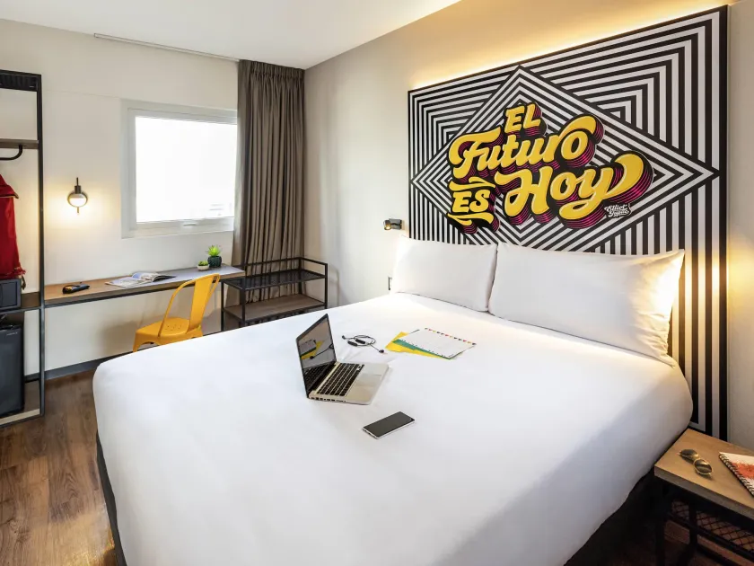 ibis styles Lima San Isidro - Image 1