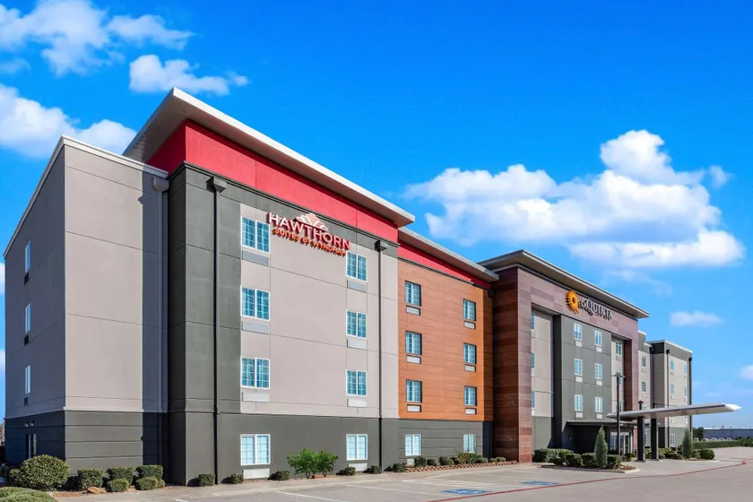 Hawthorn Extended Stay by Wyndham Ardmore - Image 1