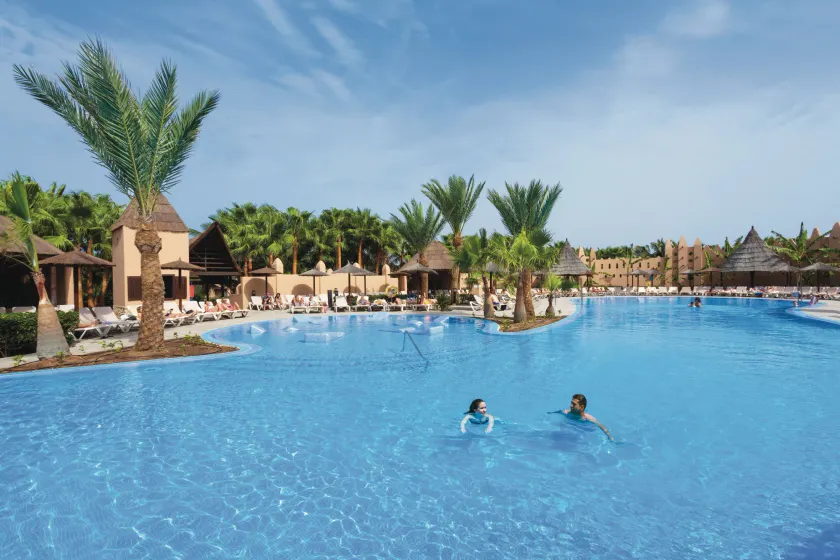 Hotel Riu Funana - All Inclusive - Image 1
