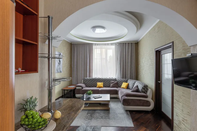 Spacious apartment near railway station - Image 1