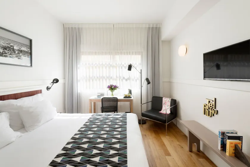 Lily & Bloom Boutique Hotel - Image 1