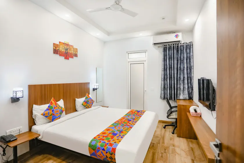 FabHotel Indirapuram By SBG - Image 1
