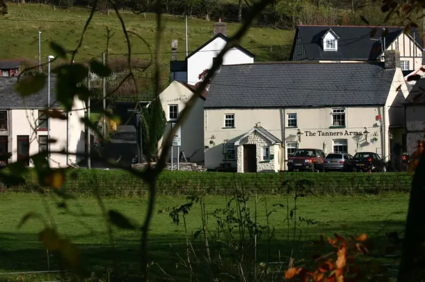 The Tanners Arms - Image 1