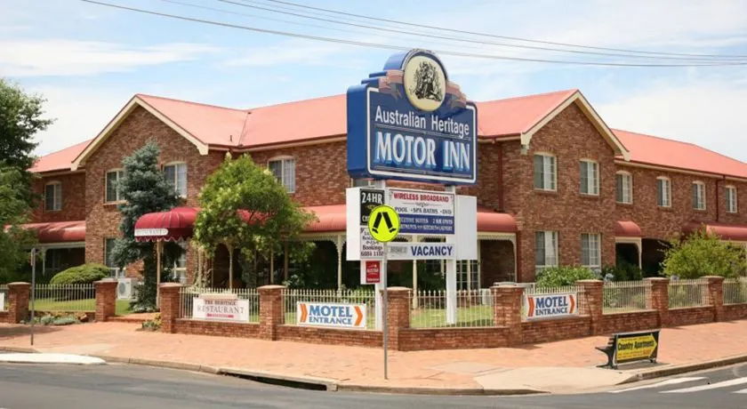 Australian Heritage Motor Inn - Image 1