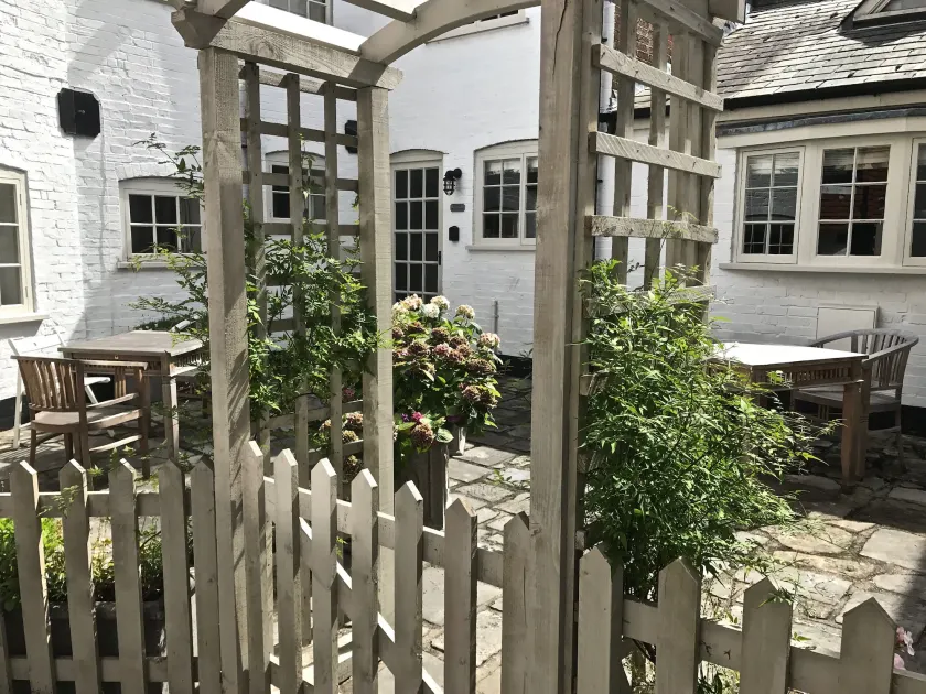 Courtyard Cottages Lymington, 2 Adults only - Image 1