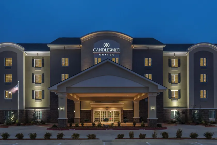 Candlewood Suites Del City by IHG - Image 1