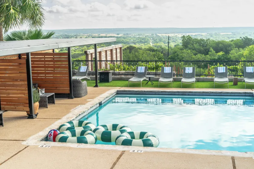 Hillside Boutique Hotel - Image 1