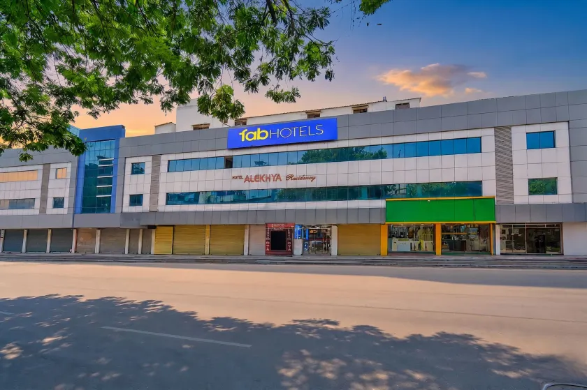FabHotel Alekya Residency - Image 1