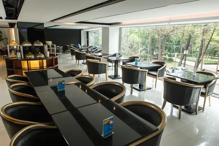 JBG Hotspring Resort Hotel - Image 1