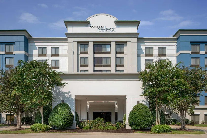 Sonesta Select Nashville Airport Suites - Image 1
