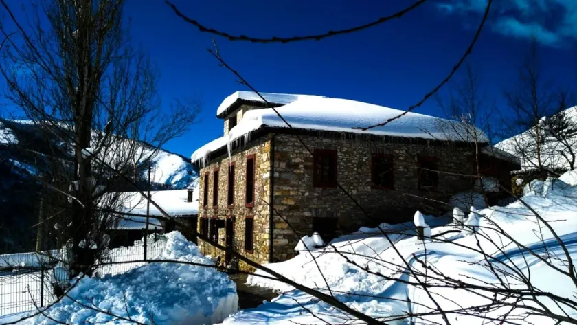 Hotel Rural Genestoso - Image 1