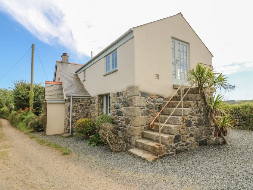 Higher Roskorwell Cottage - Image 1