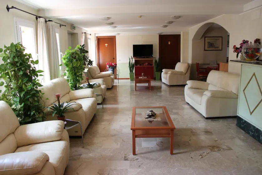 Hotel Altieri - Image 1