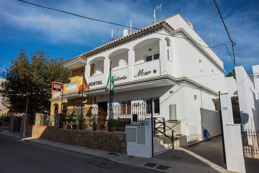 Hostal Victoria Mar - Image 1