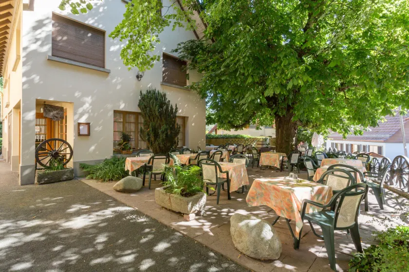 L'AO Hôtel & Restaurant L'Aigle d'Or - Image 1