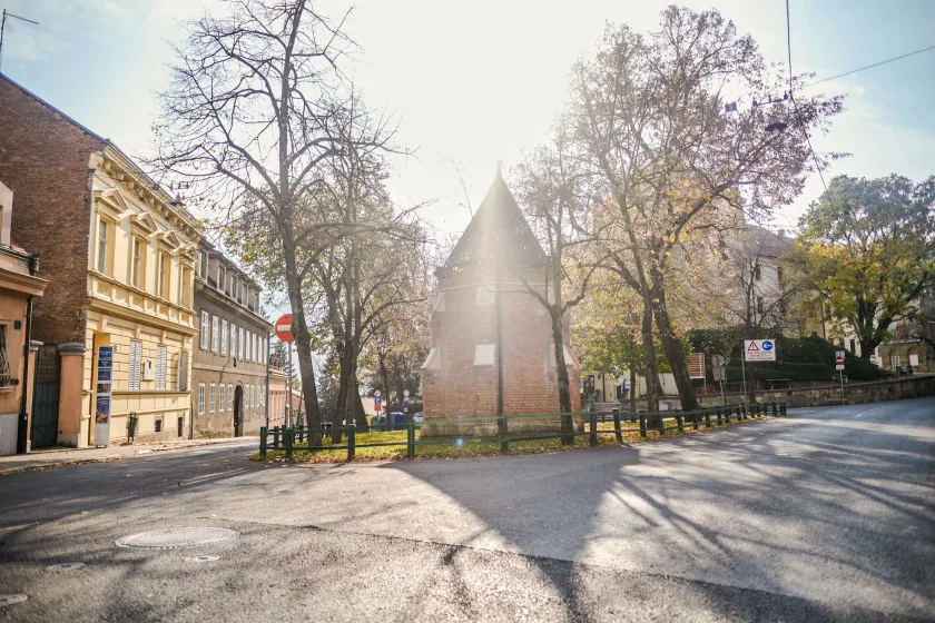 Paon Boutique Apartments - Image 1
