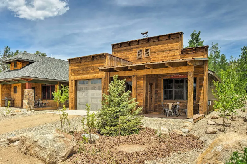 2 Blocks To Grand Lake: Downtown Western Cabin! - Image 1
