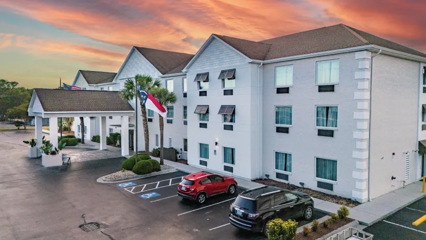 The Windstar Hotel - Emerald Isle, Swansboro - Image 1