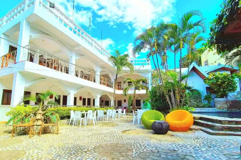 Simons Heritage Resort Puerto Galera - Image 1