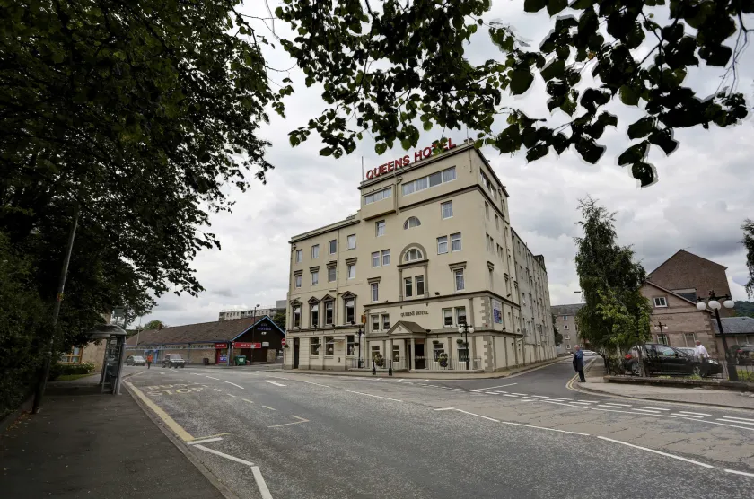 Best Western Queens Hotel - Image 1