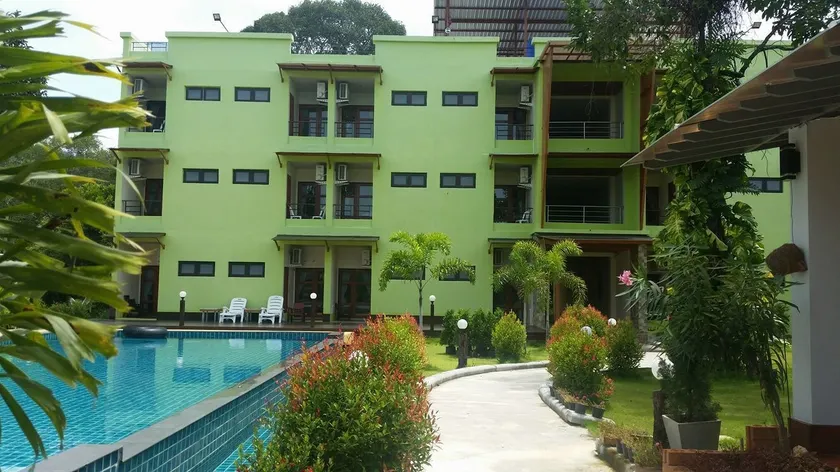 Morakot Lanta Resort - Inngangsparti