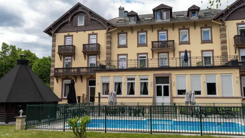 Brit Hotel Grand Hotel Munster - Image 1